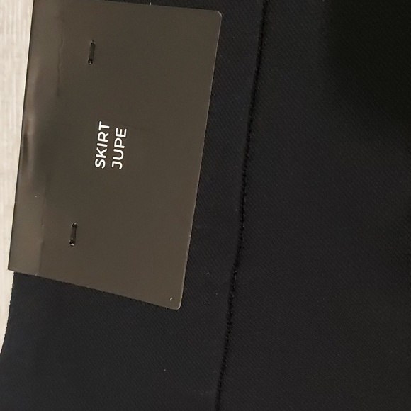 NWT - RW&CO Pencil Skirt Navy Blue - Picture 5 of 6